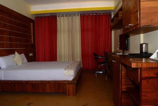 Mak Hotel Бангалор Экстерьер фото
